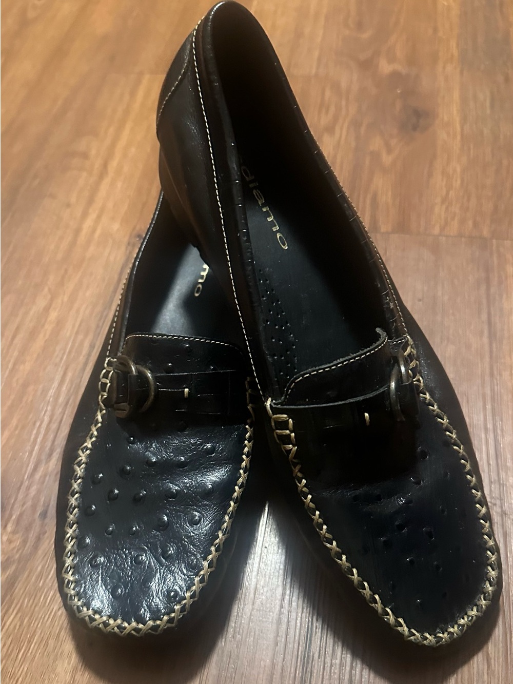 Women's Black Leather Upper Loafers with Contrast Stitching and Buckle Accent